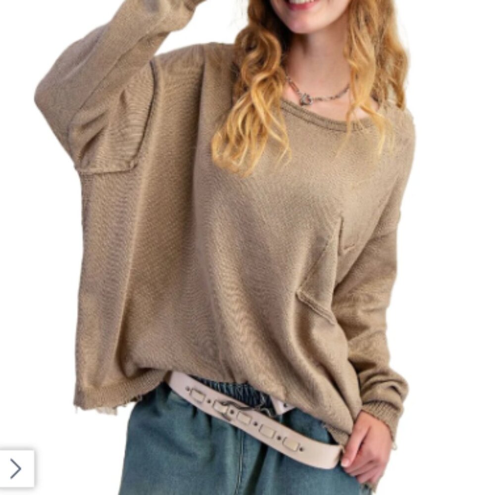 Easel brand sweater, new with tags, beige, large and oversized